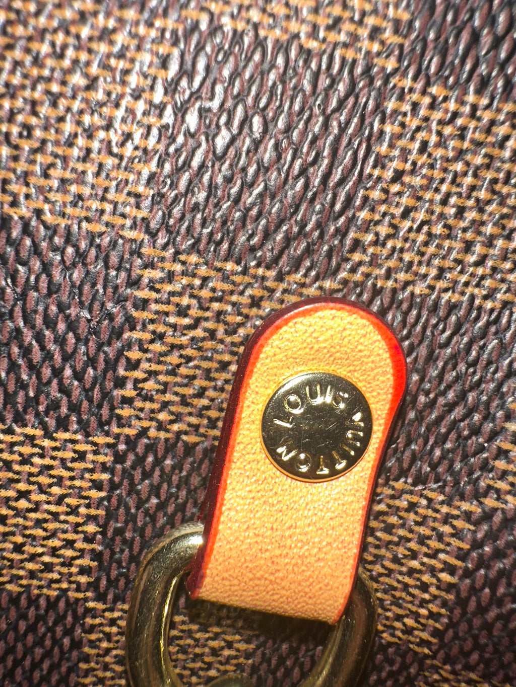 LV
