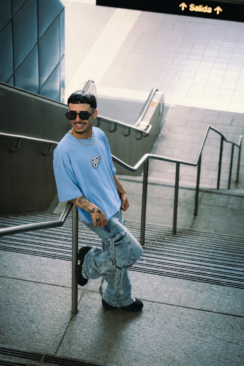 BORN MILLIONAIRES OVERSIZED BLUE TEE￼