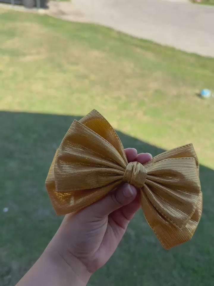 Gold Bows
